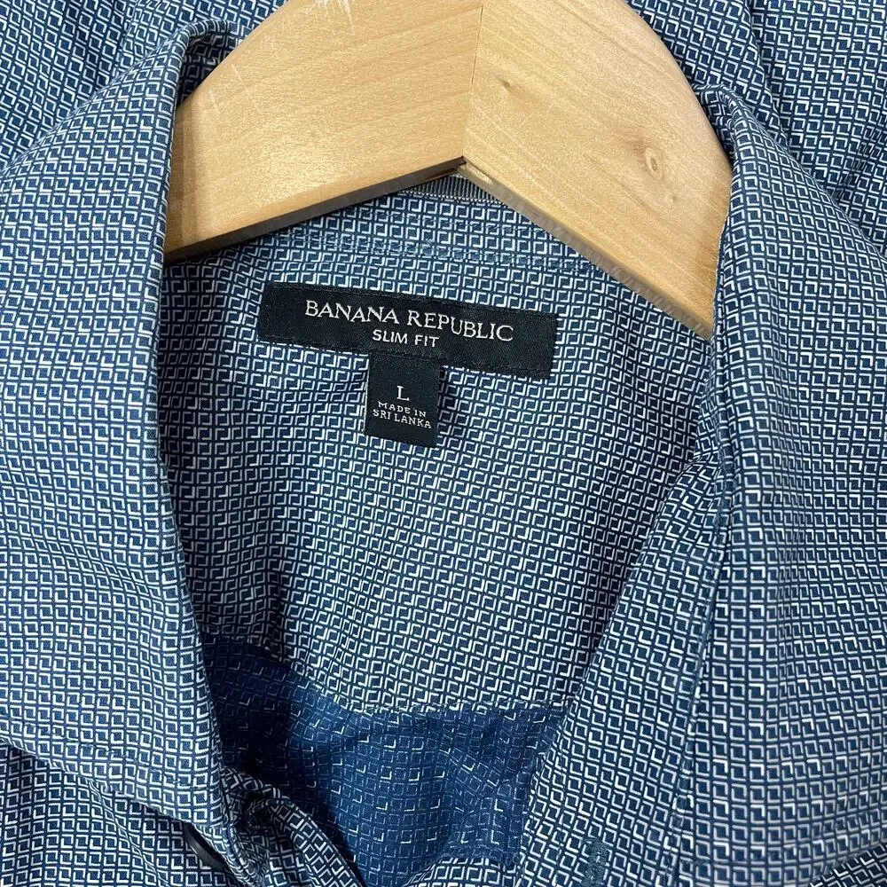 BANANA REPUBLIC Blue Dress Shirt